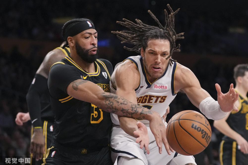 则显得更加 则显得更加