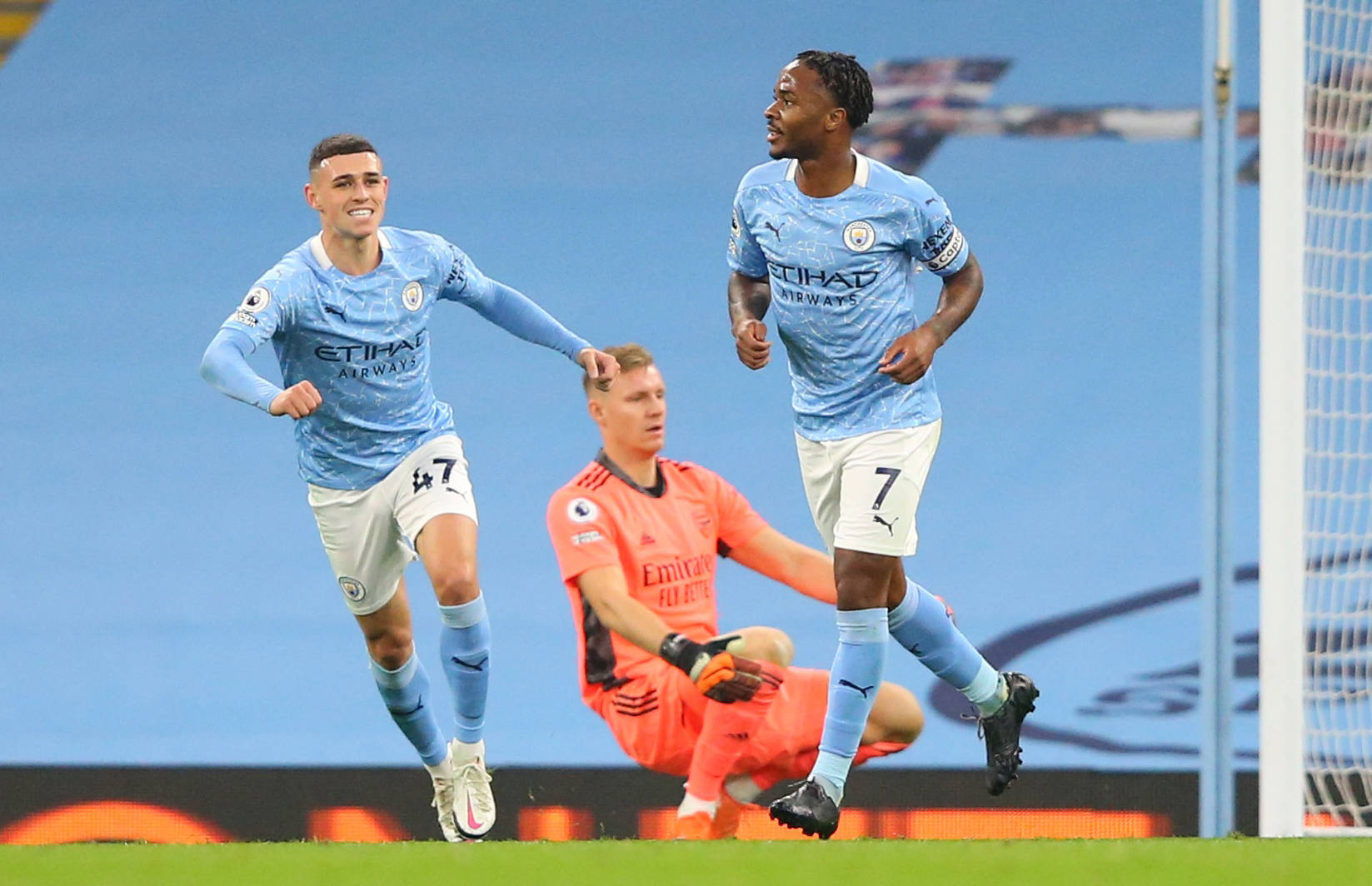 他們在各自 他們在各自